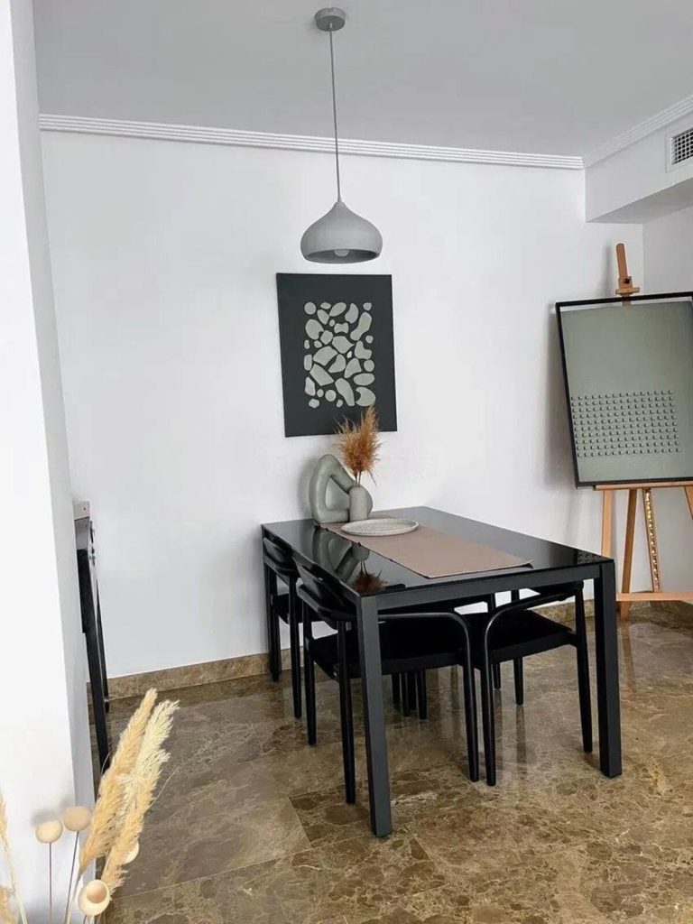 42b556f1977039d3efc9f5f9cc8b084a - 3