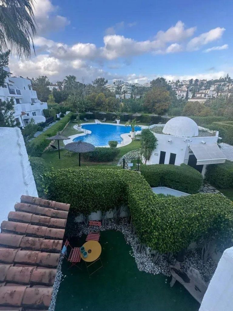 42b556f1977039d3efc9f5f9cc8b084a - 6