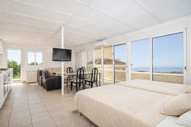 42ca2fdc19dbca7890237674e51d3618 - 11