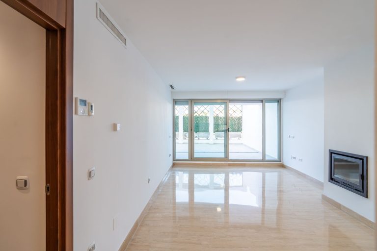 43174b955278bfb2b2b5bc2ed603154f - 2