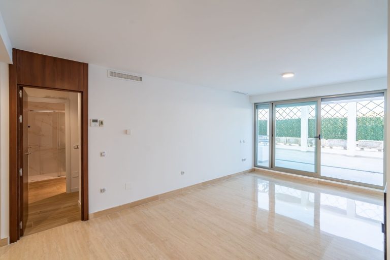 43174b955278bfb2b2b5bc2ed603154f - 4