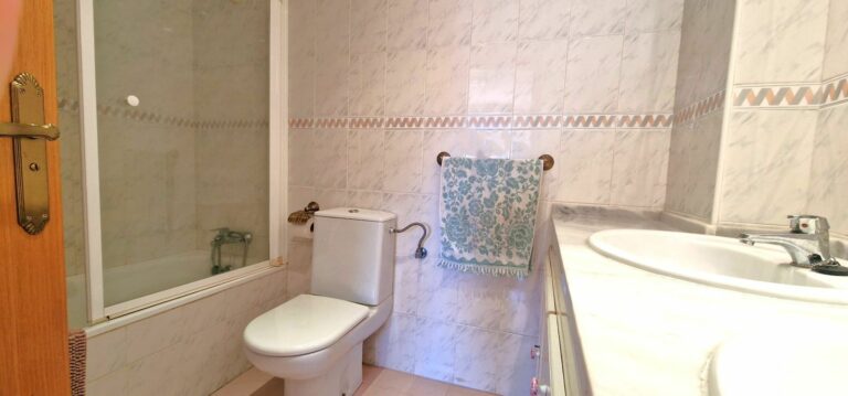 4354e849fc5d9ec96c7d461ae42ec13c - 9