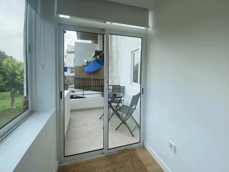 43dcb46fd50b35d49760a15a1e7fd68c - 12