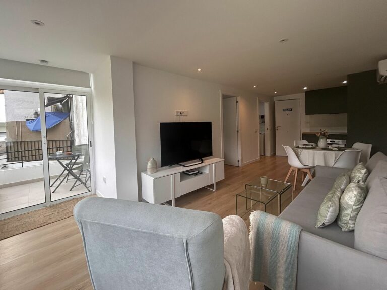 43dcb46fd50b35d49760a15a1e7fd68c - 3