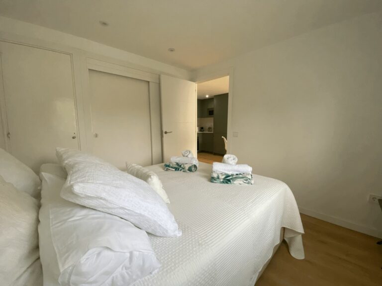 43dcb46fd50b35d49760a15a1e7fd68c - 8