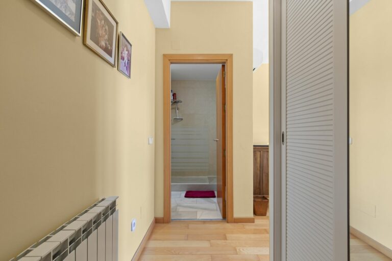 4407984dfa5ce0f9f4f2f8e6dce77173 - 13