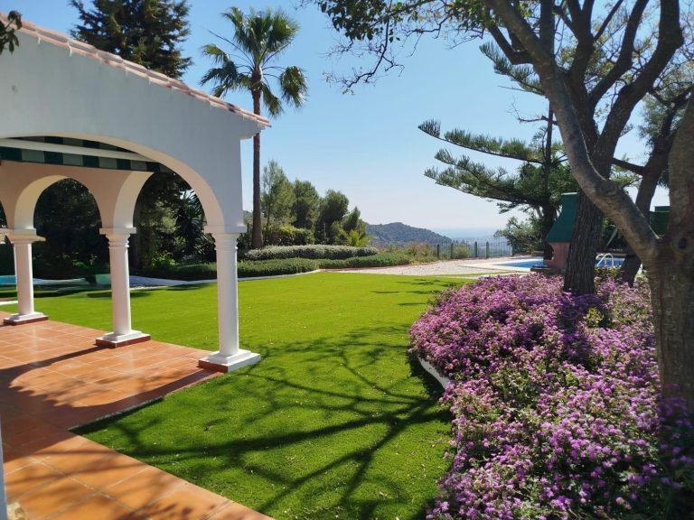 4887c3a661b7be42e7a38ffed84e2d83 - 7