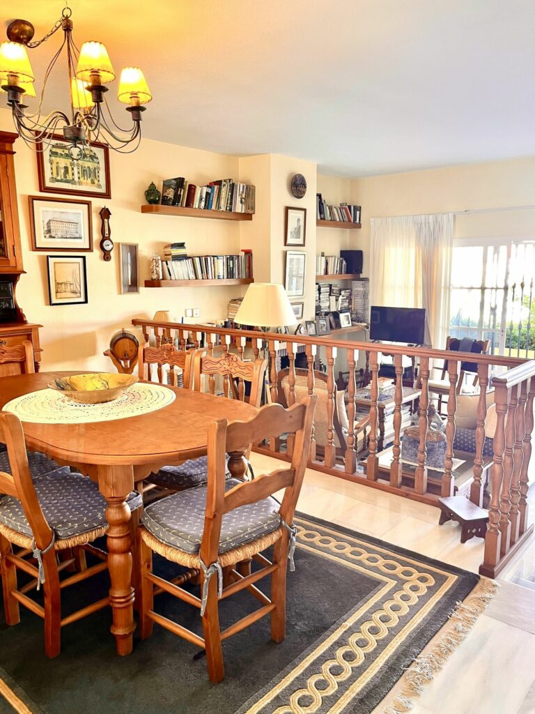 4a95a00a3e33e5d261479080a9c029c1 - 9