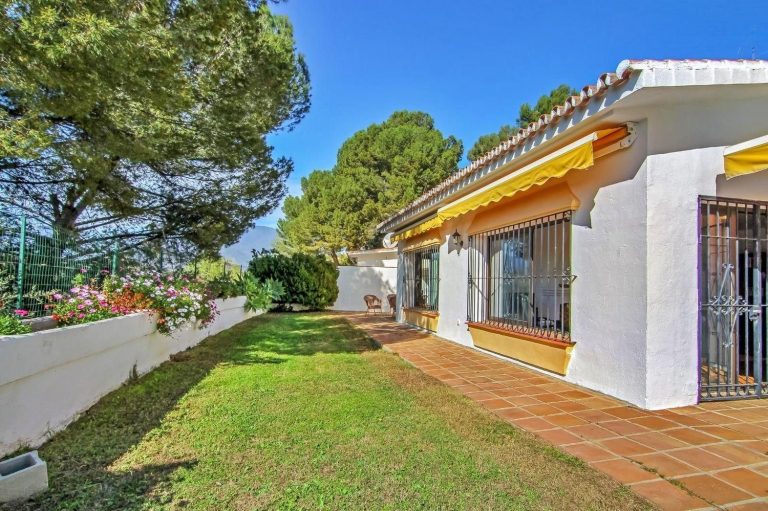 4ac5fbcaeb735154a3c88804aeeb34e8 - 3