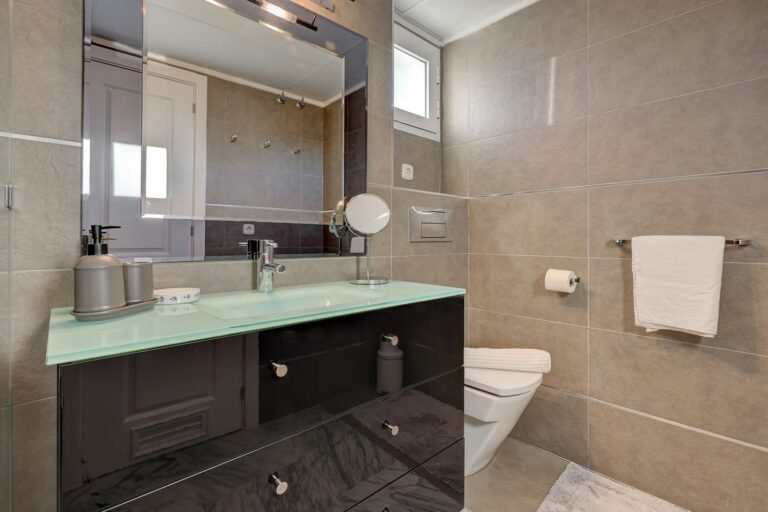 4aebc250d797dc6eff6a158a70b898a3 - 12