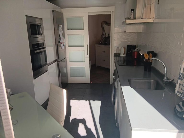 4d191fd2f6427f40965379875576ec85 - 11