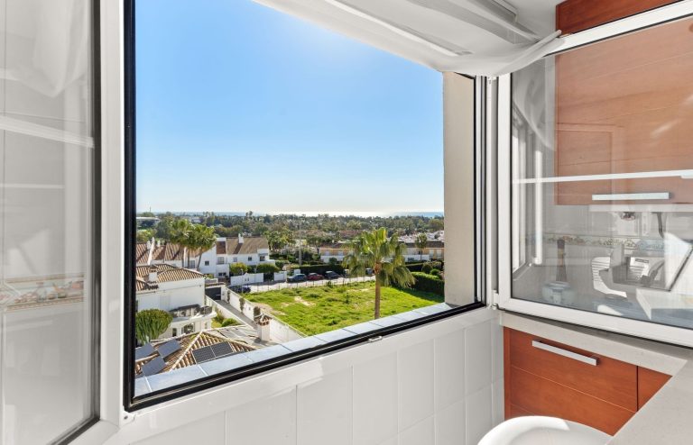 4d89659bde032937b05f6b718f75c5b7 - 15