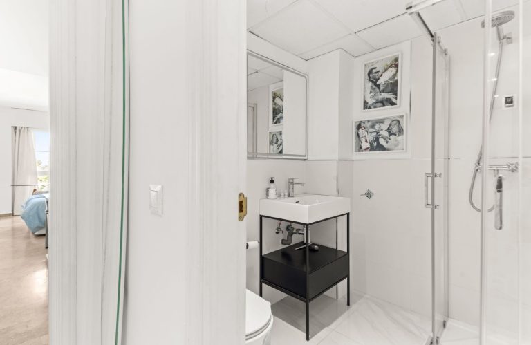 4d89659bde032937b05f6b718f75c5b7 - 8