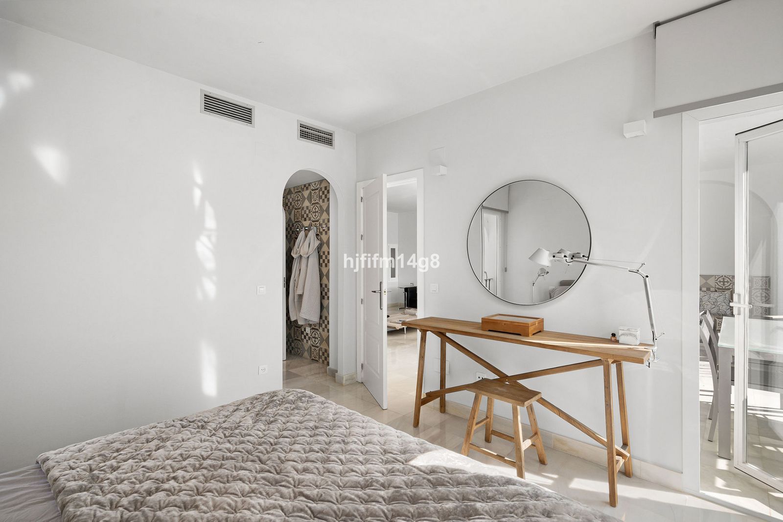 50429493b6359e2c555e69fb16de40d1 - 14