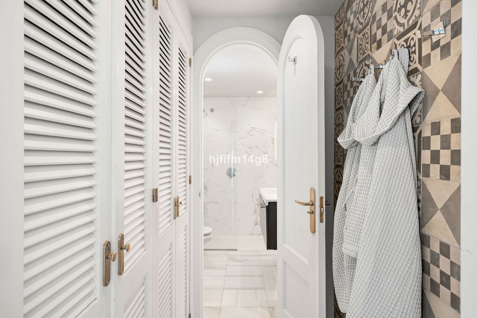 50429493b6359e2c555e69fb16de40d1 - 16