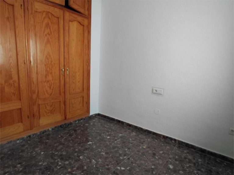 5135085d5f26b1089038b13b2d821d3a - 13