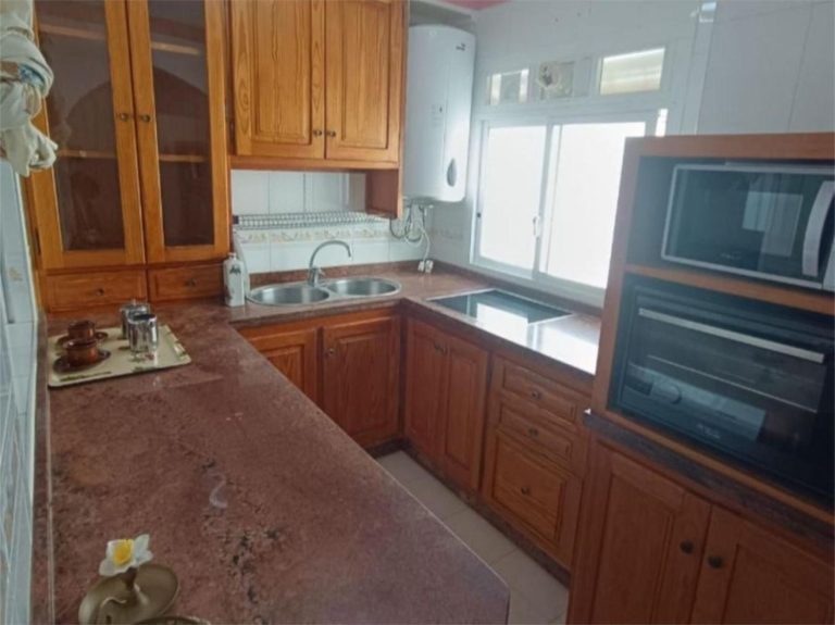 5135085d5f26b1089038b13b2d821d3a - 5