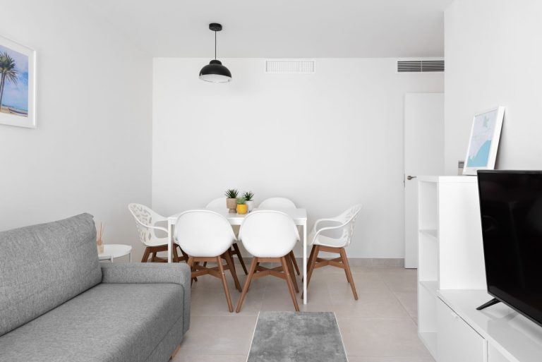 519b6f733c02c98dd535d1f45ab18f48 - 13