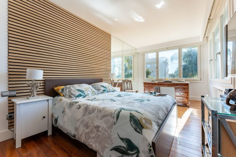 51b05194e73b394ee23503a526c2a1bd - 7