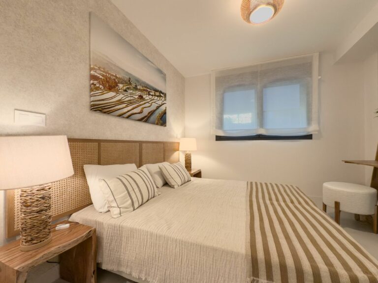 5245d70a9f2987bbfc31cdf26310083e - 11