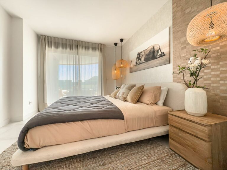 5245d70a9f2987bbfc31cdf26310083e - 9