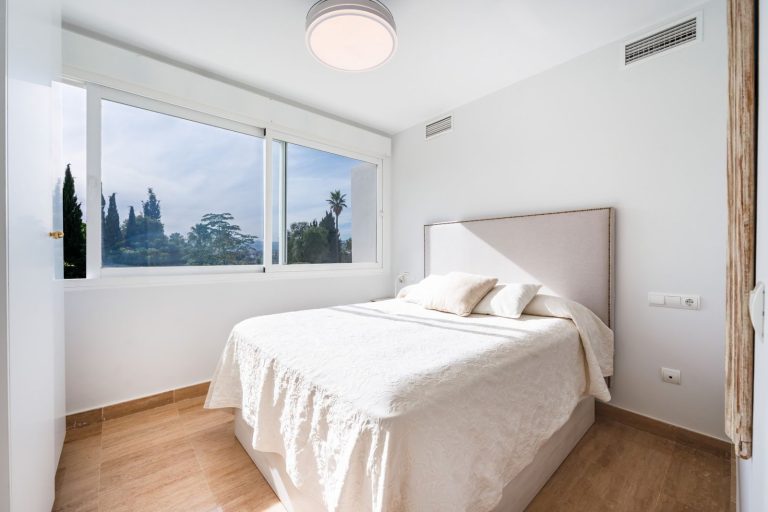 54dedfc8019738370764658fe2775a0a - 11