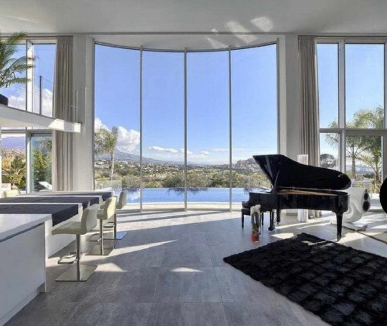 54e9378aac42bdedea883a0f7a9d92b6 - 4