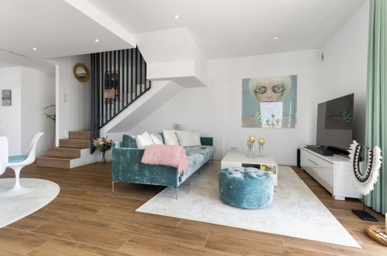 55a08a87c617233b3d94ca03858a70cb - 8