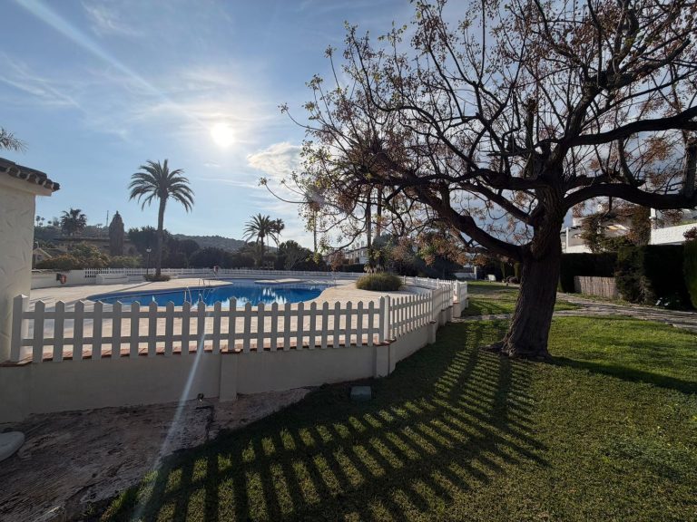 55f021833f1e822baa88cdb650273426 - 2