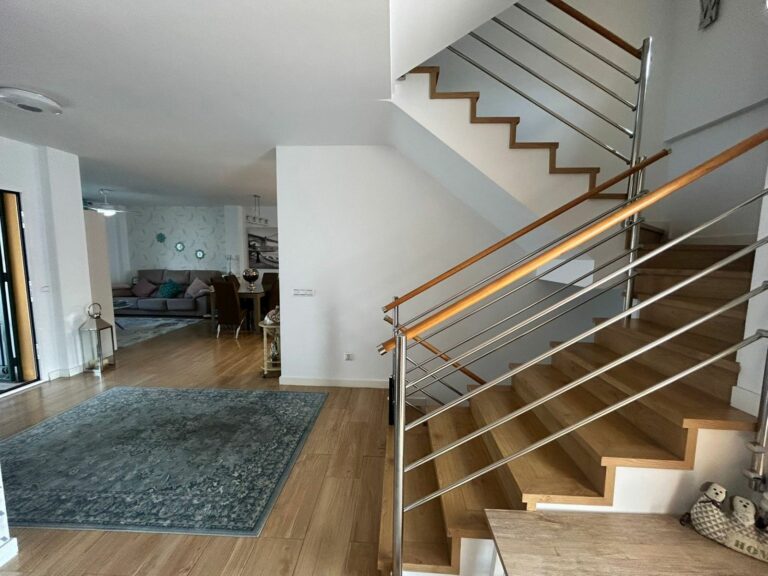 56a211fa387052afa8ba830d66b85f9a - 3