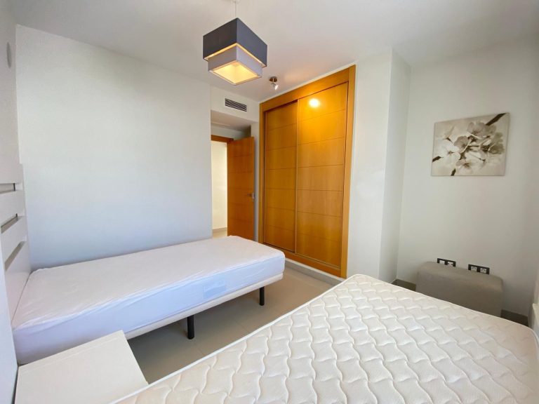 56d9f3218ffadcbfe9b93448fa32f9fc - 16