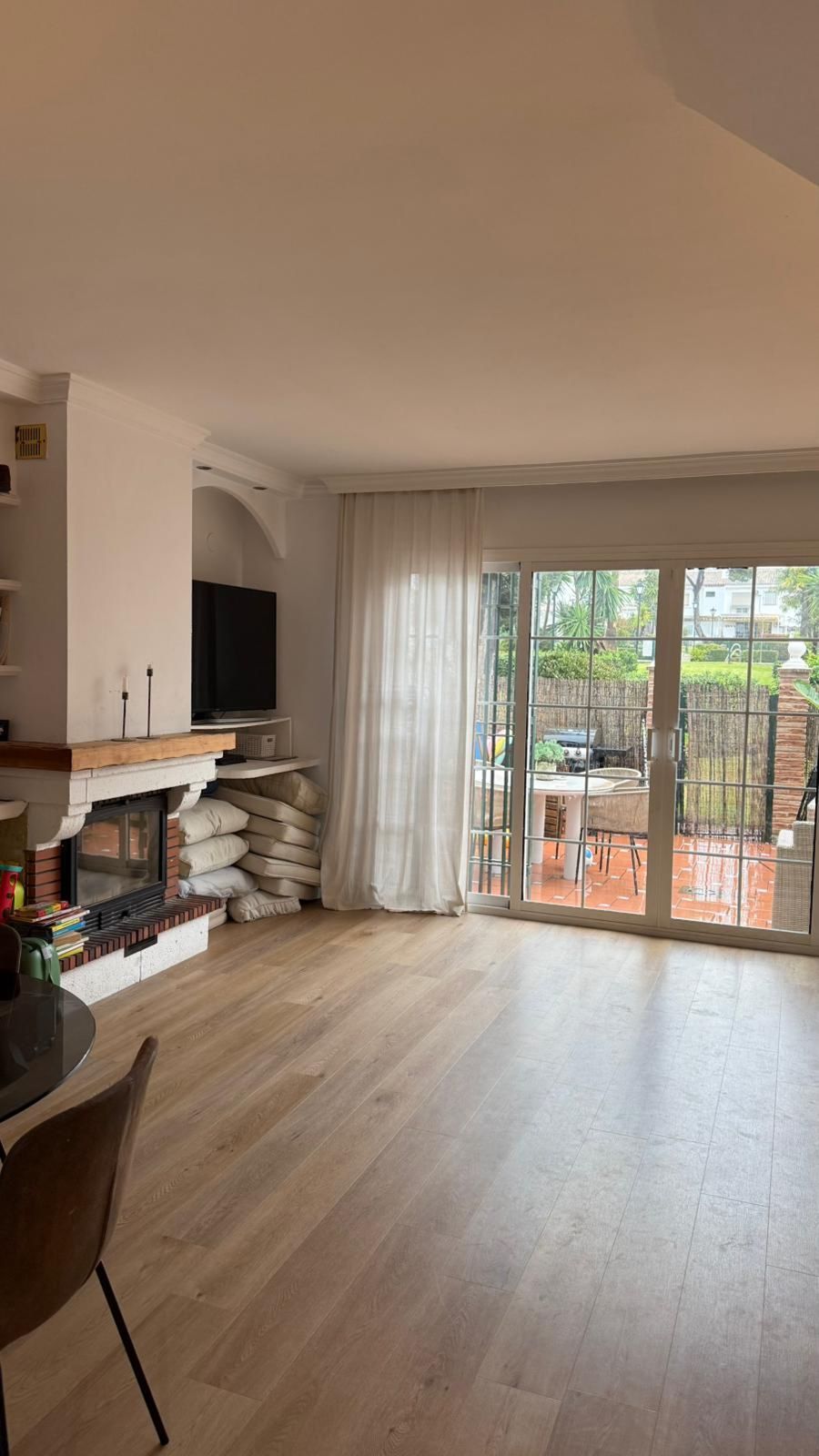 583e92eb797bc171767dc709625c21cd - 11