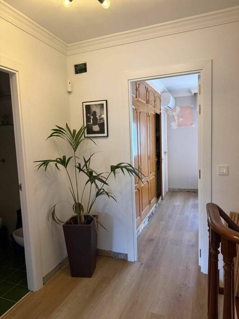 583e92eb797bc171767dc709625c21cd - 15