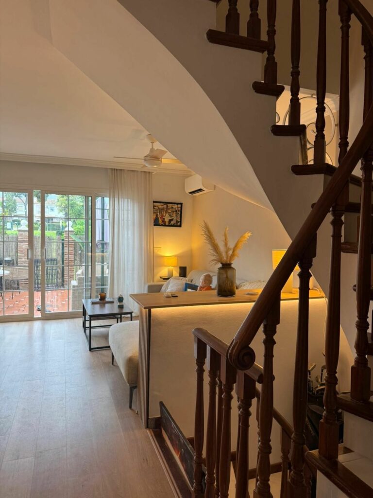 583e92eb797bc171767dc709625c21cd - 9