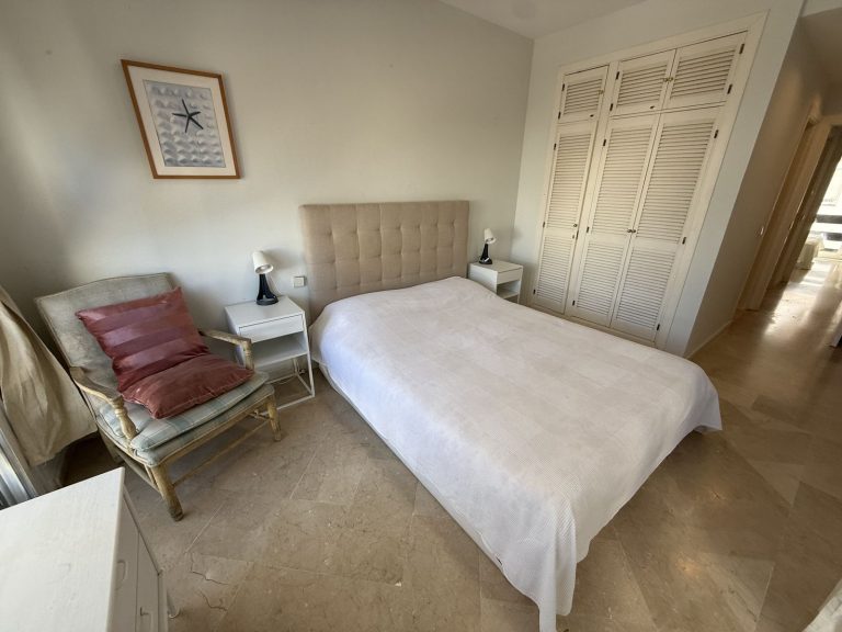 58a3c53ce9a595d812783052e203b100 - 11