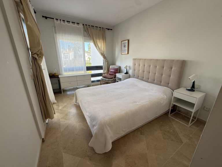 58a3c53ce9a595d812783052e203b100 - 13