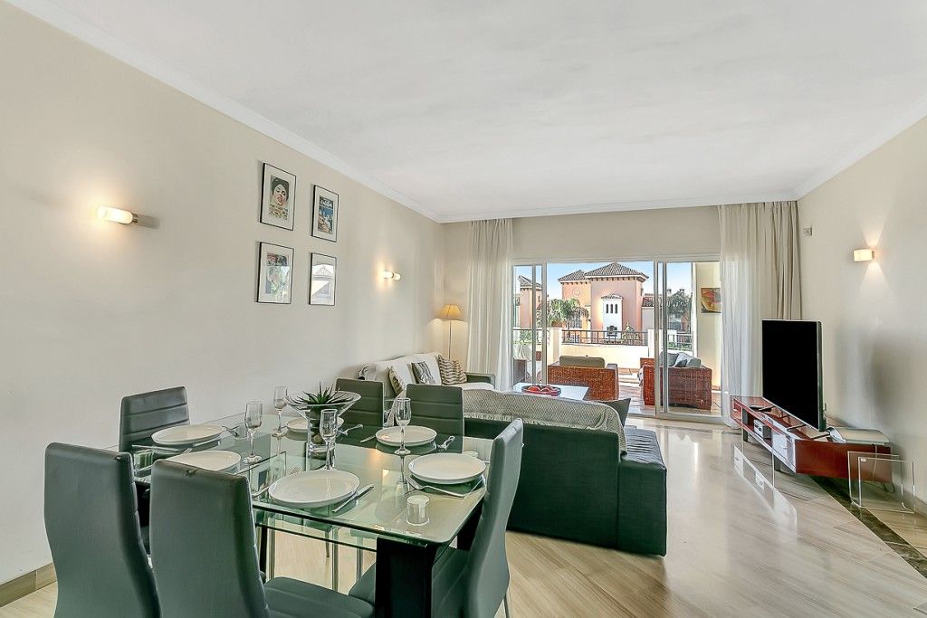 58bd112e86b2c7f19c74a21e0147feba - 13