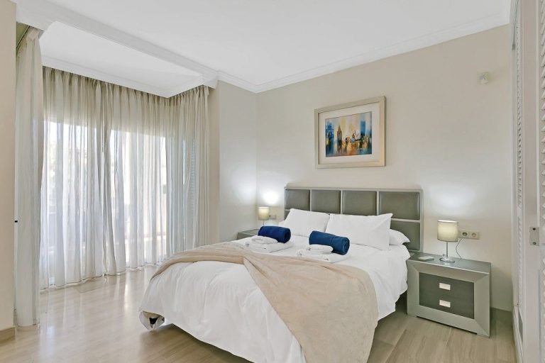 58bd112e86b2c7f19c74a21e0147feba - 15