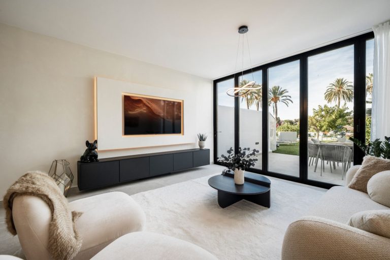 59ae74ef57d7cf6905168db83e0d8ffa - 5