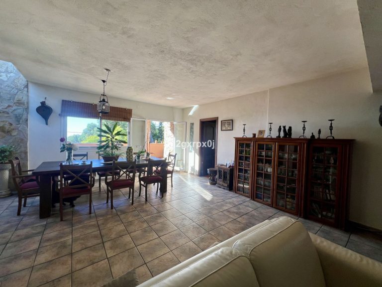 59c0be0600234a3985f94a407ab23fc9 - 4