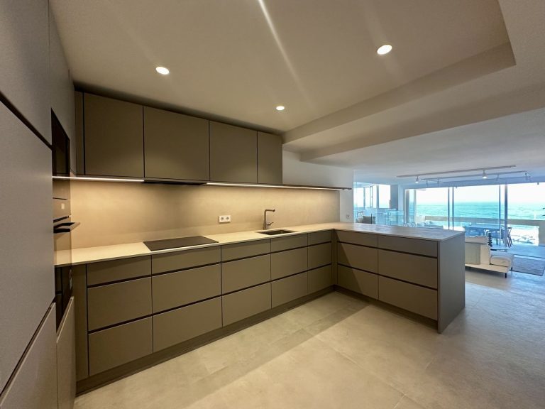 5ab9a373cecbb640c6745e4546920bfd - 3