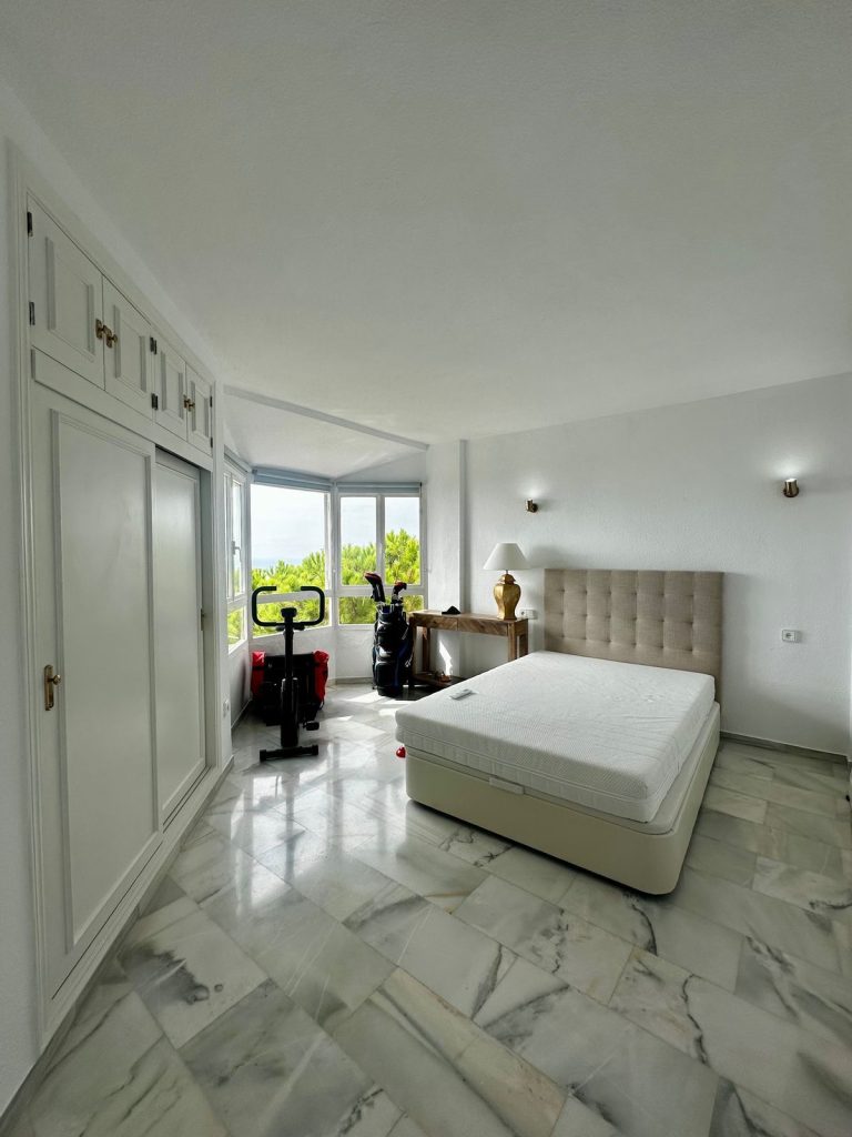 5c59eb487d596e81b8df53491f635e0a - 16