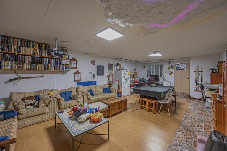 5d7355b39a79b16dbb5c308942476dca - 13