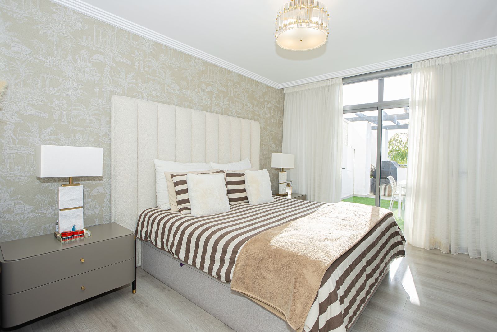 5f255618730973a4885795bd11355930 - 11