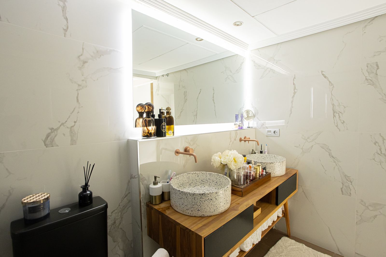 5f255618730973a4885795bd11355930 - 14