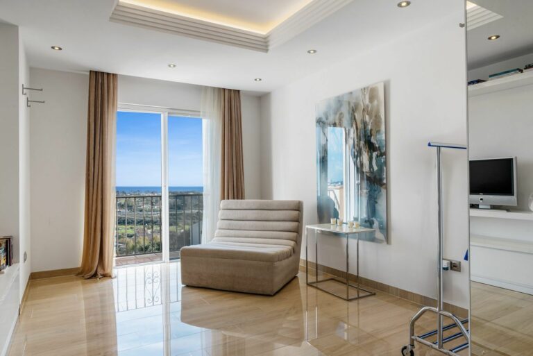 5f78a79fb2d33e9893b1327fc94ab324 - 13