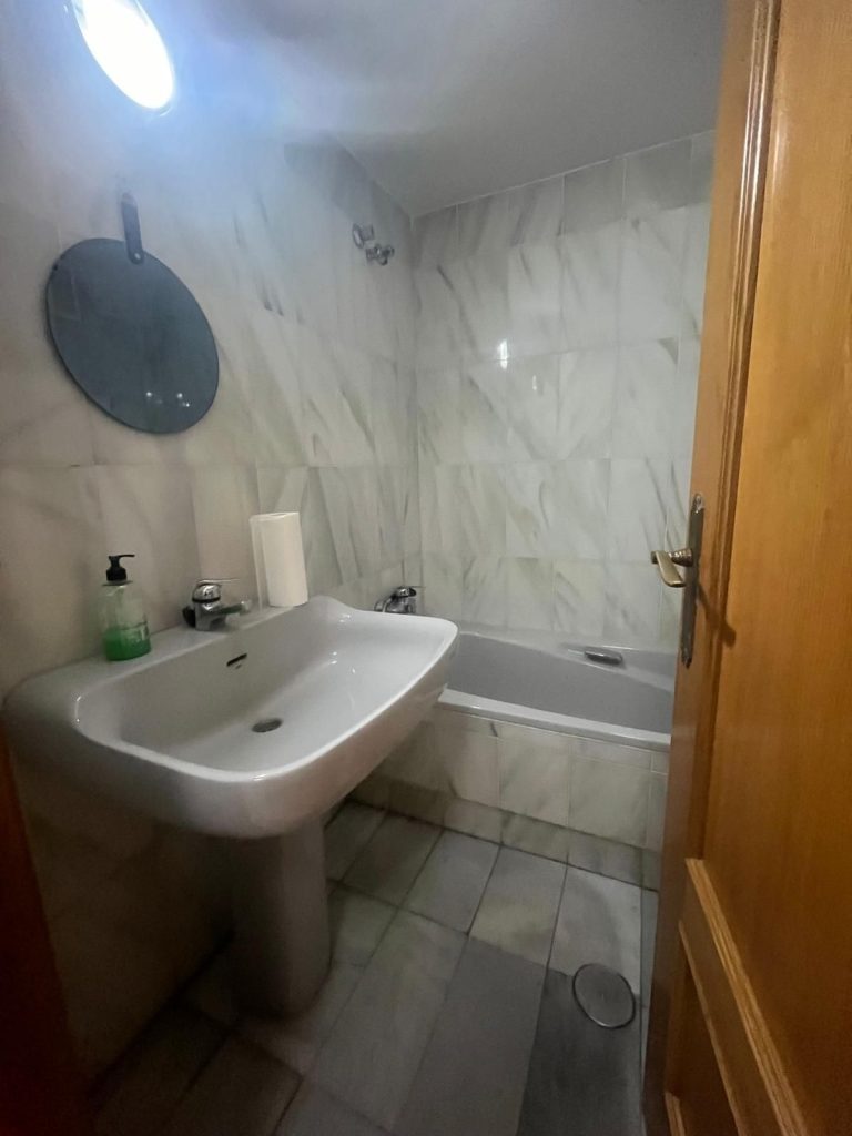 6057f45f0be4bc494725d944930b1d14 - 5