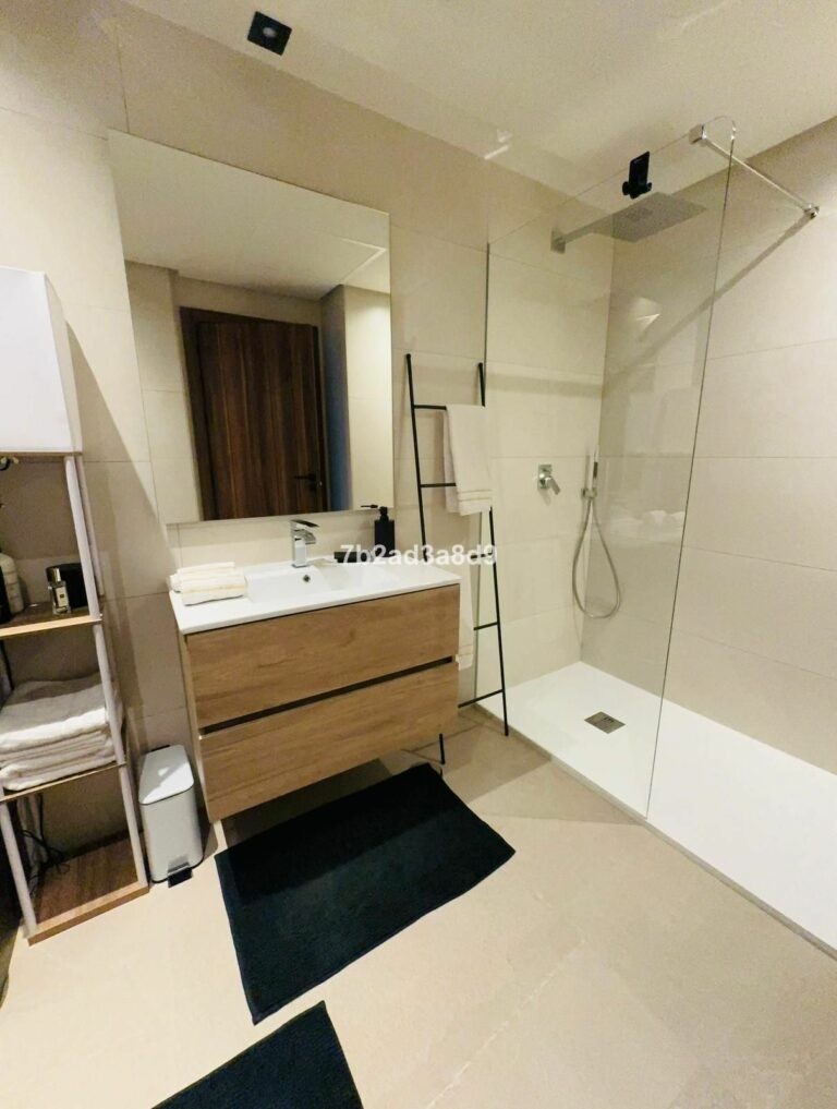 60db5afba871127f107a1199a39f62eb - 11