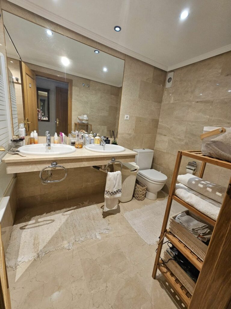 6124961024c8f85747085c15bb40459d - 5