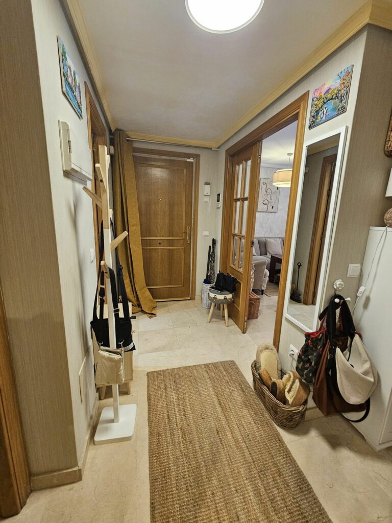 6124961024c8f85747085c15bb40459d - 8